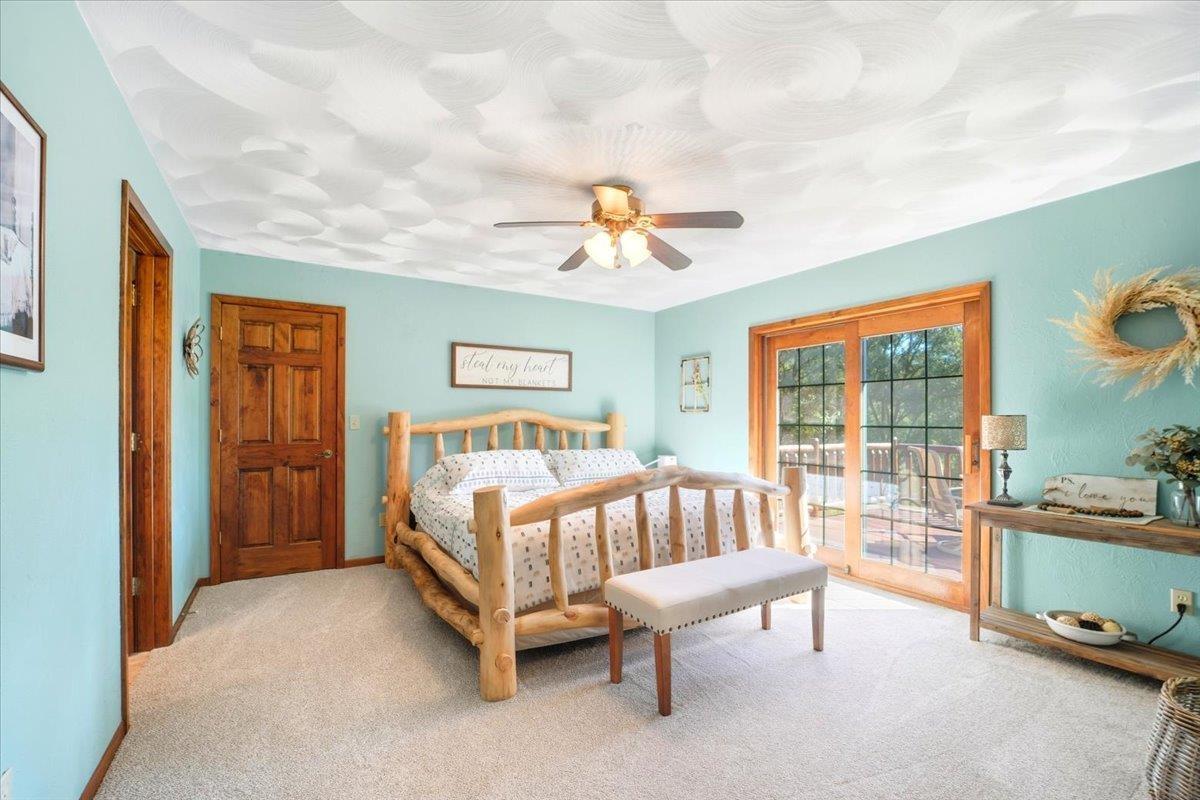 Independence, Iowa, 50644, United States, 3 Bedrooms Bedrooms, ,2 BathroomsBathrooms,Residential,For Sale,1982110