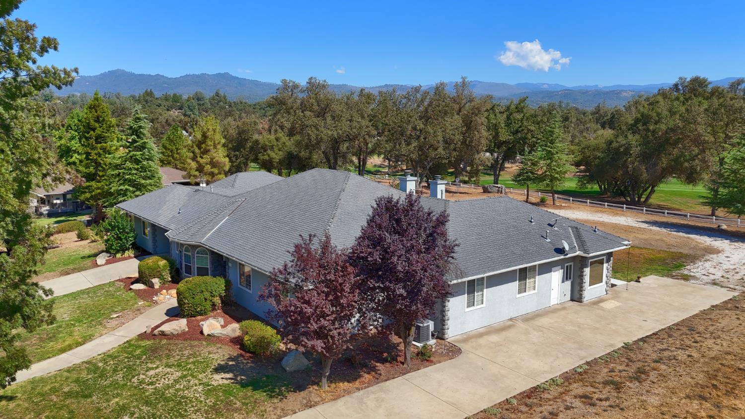 Ahwahnee, California, 93601, United States, 5 Bedrooms Bedrooms, ,4 BathroomsBathrooms,Residential,For Sale,2043706
