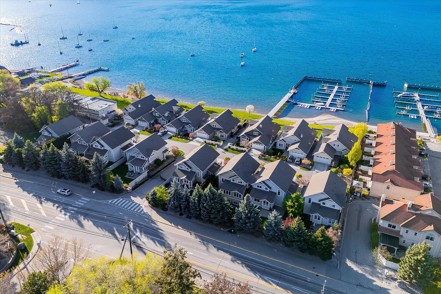  The Lakeside Residences - 物件實景