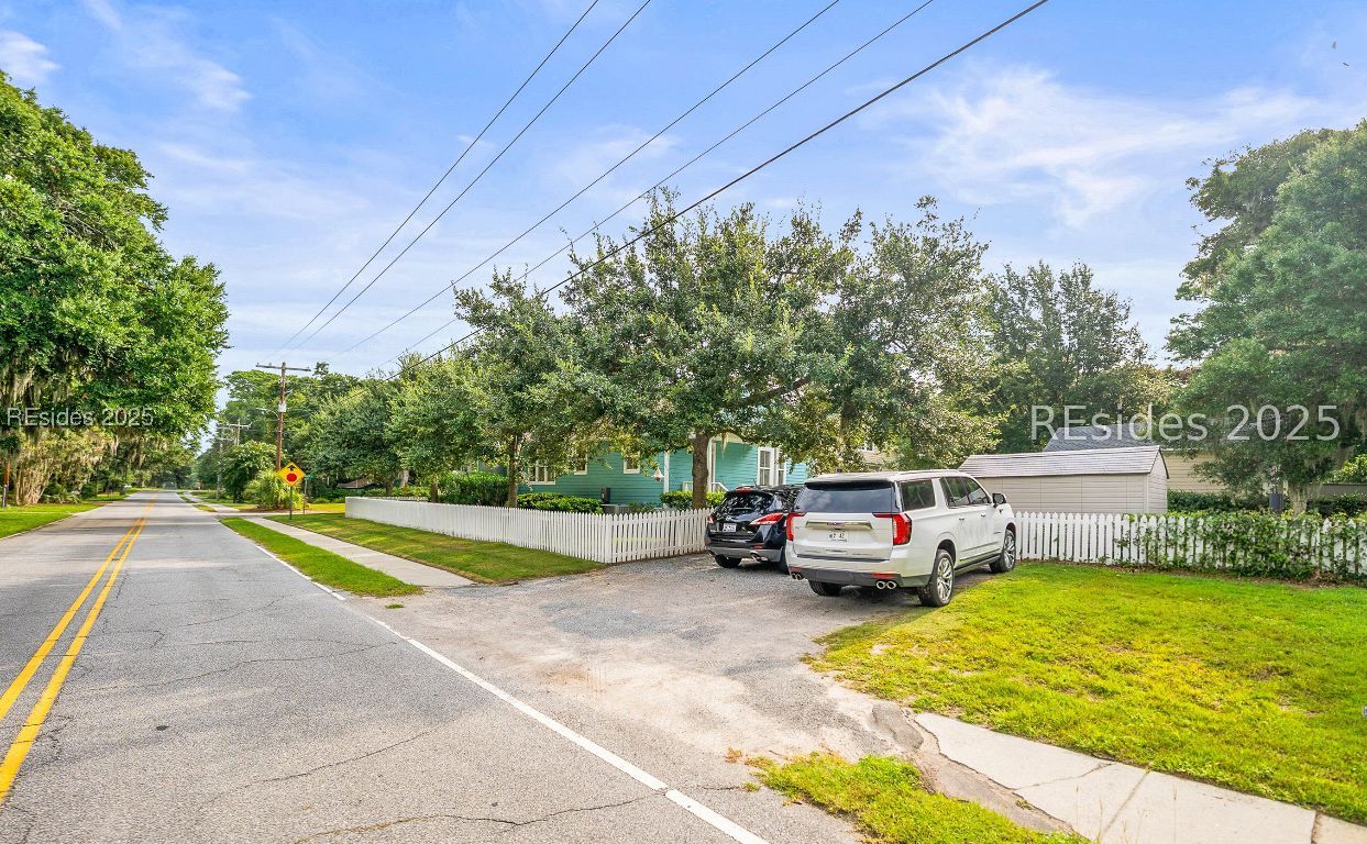 Beaufort, South Carolina, 29902, United States, 3 Bedrooms Bedrooms, ,Residential,For Sale,1906126