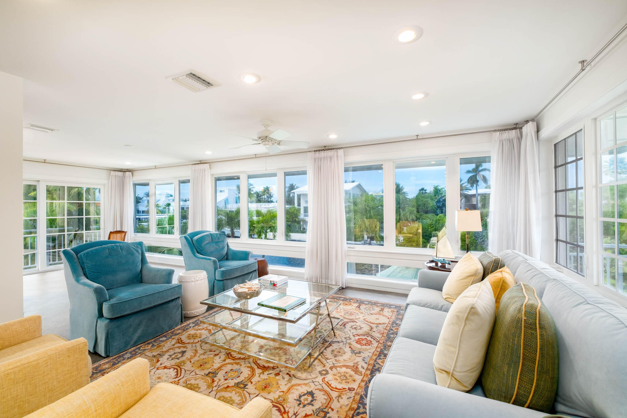 ISLAMORADA, Florida, 33036, United States, 2 Bedrooms Bedrooms, ,2 BathroomsBathrooms,Residential,For Sale,1994790