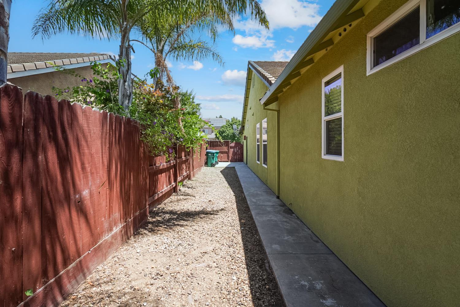 Lodi, California, 95242, United States, 4 Bedrooms Bedrooms, ,2 BathroomsBathrooms,Residential,For Sale,1928758