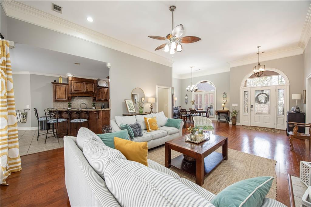 Smiths Station, Alabama, 36877, United States, 4 Bedrooms Bedrooms, ,3 BathroomsBathrooms,Residential,For Sale,1737449