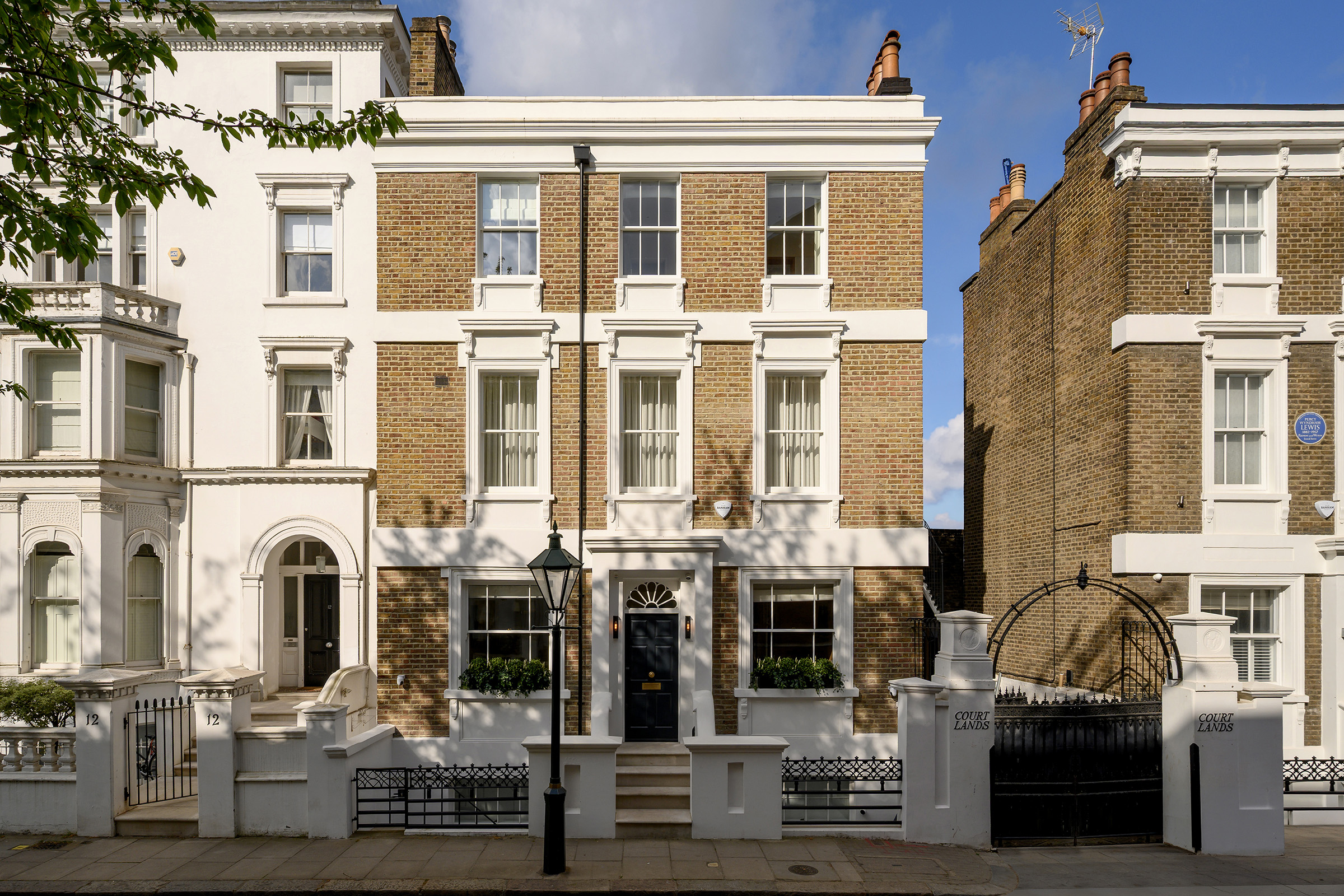  A Handsome Townhouse on Palace Gardens Terrace - 物件實景