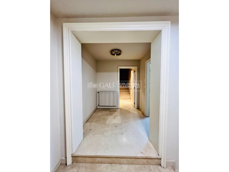 Escaldes-Engordany, Andorra, AD, 4 Bedrooms Bedrooms, ,3 BathroomsBathrooms,Residential,For Sale,1448844