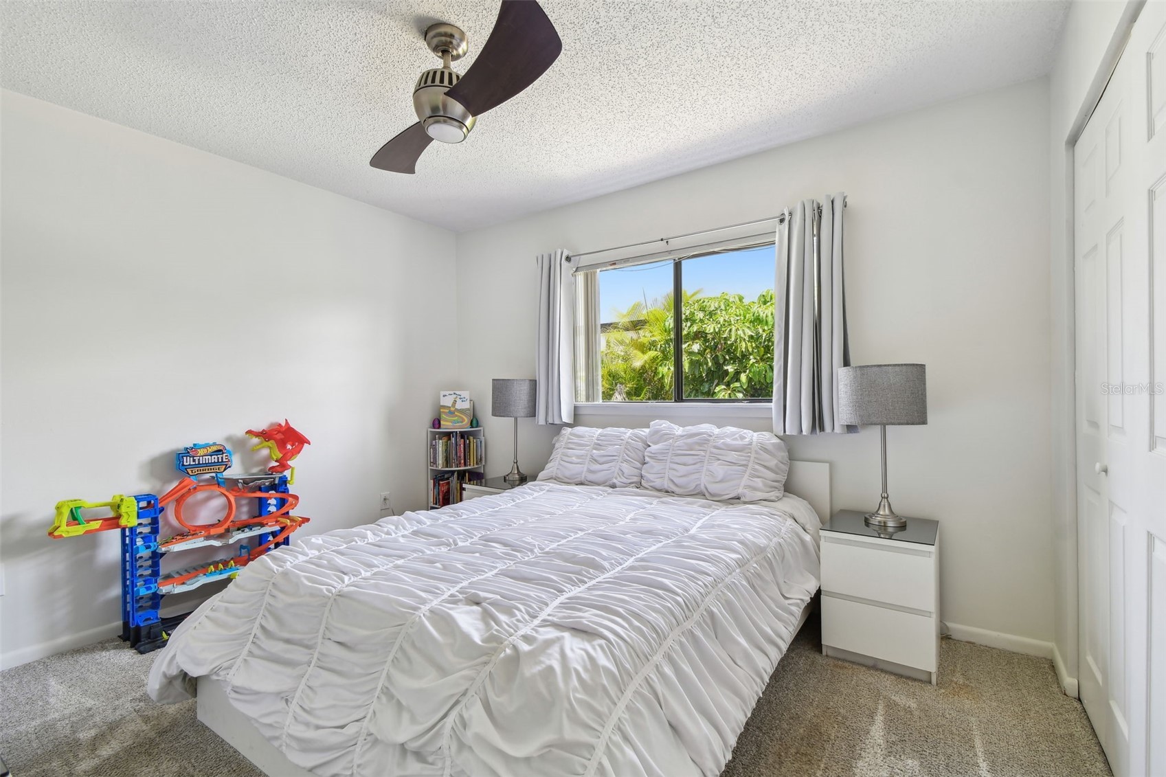 Tampa, Florida, 33615, United States, 3 Bedrooms Bedrooms, ,2 BathroomsBathrooms,Residential,For Sale,1915147