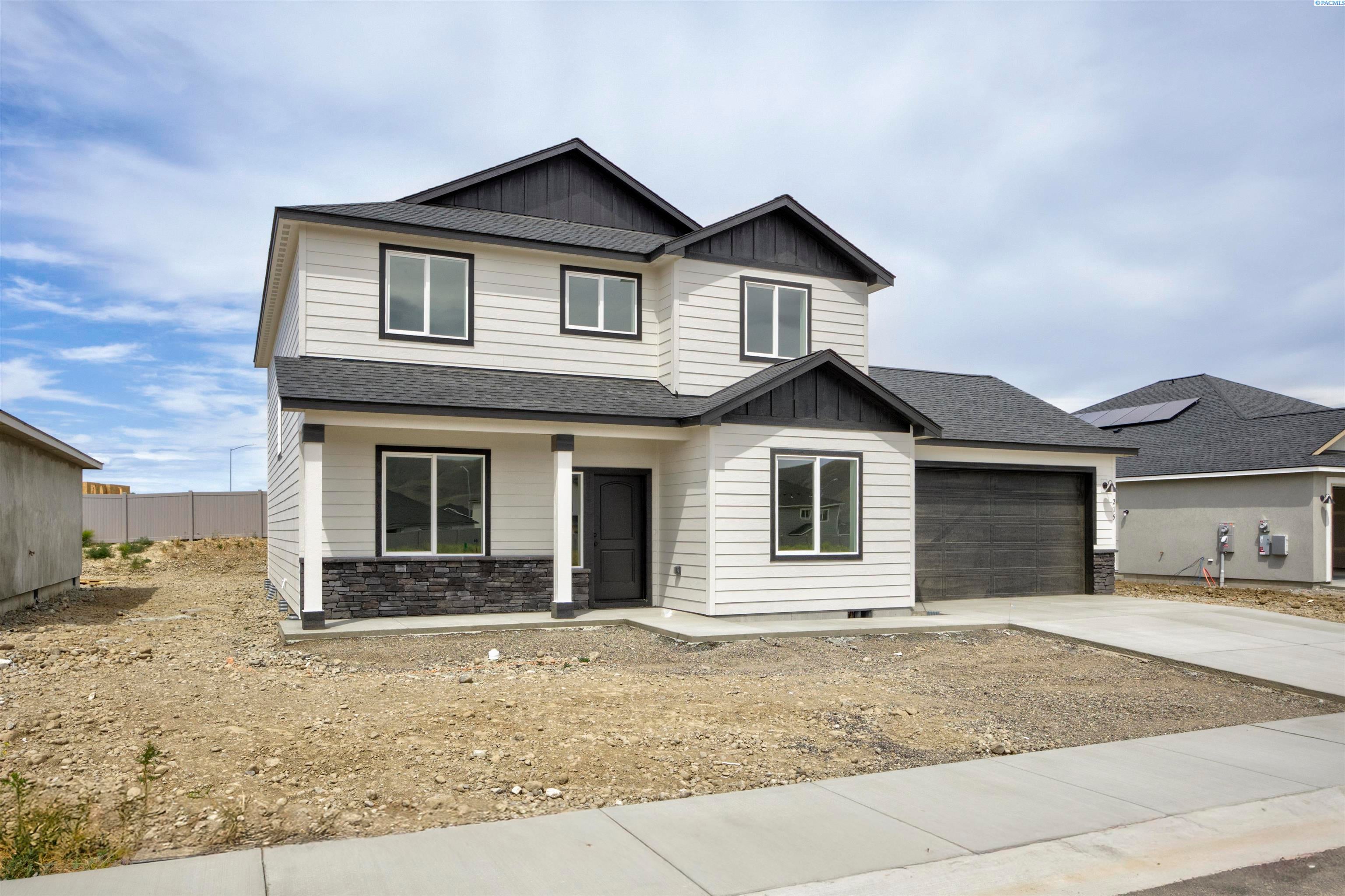Prosser, Washington, 99350, United States, 5 Bedrooms Bedrooms, ,3 BathroomsBathrooms,Residential,For Sale,2028032