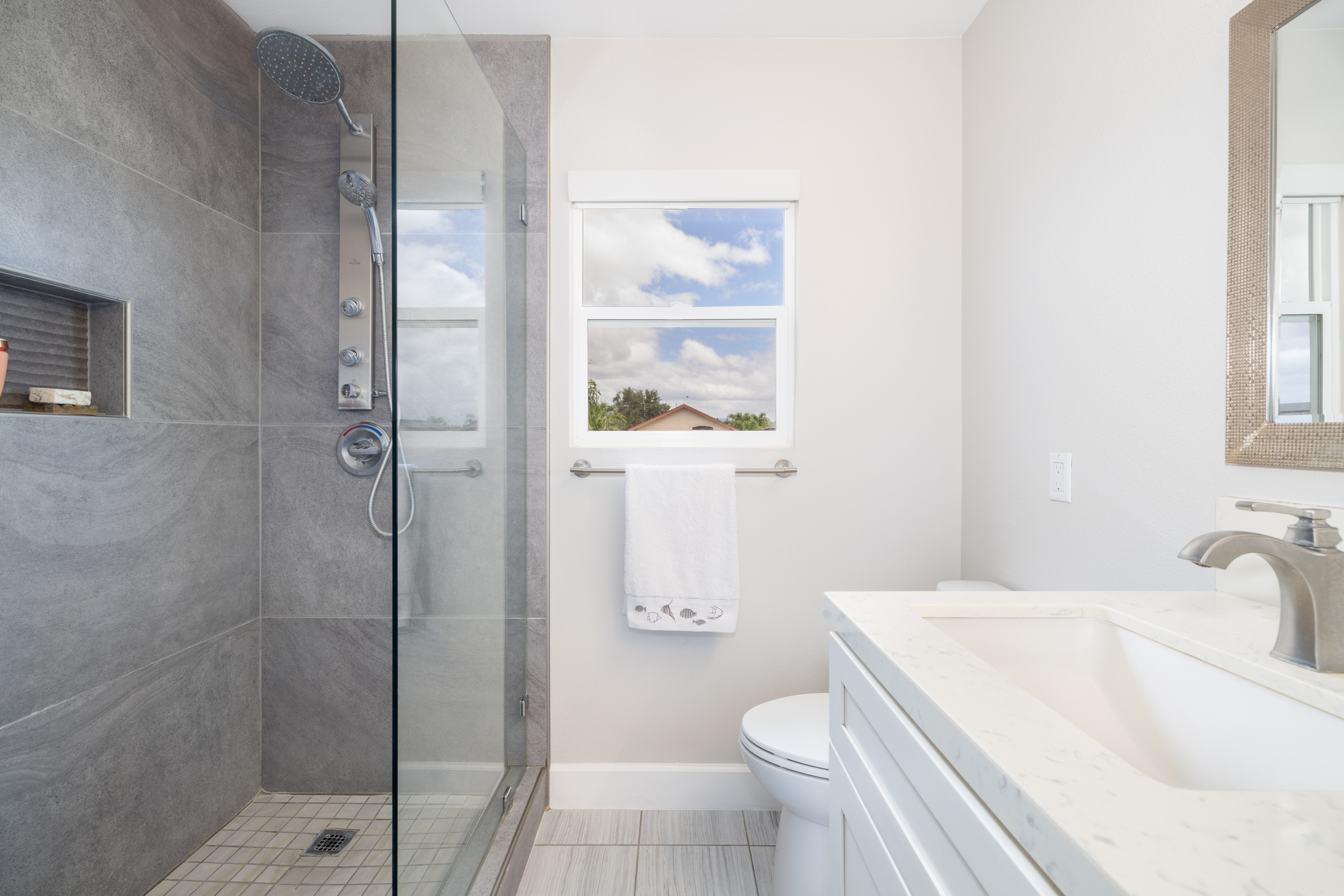 Ewa Beach, Hawaii, 96706, United States, 3 Bedrooms Bedrooms, ,3 BathroomsBathrooms,Residential,For Sale,2048099