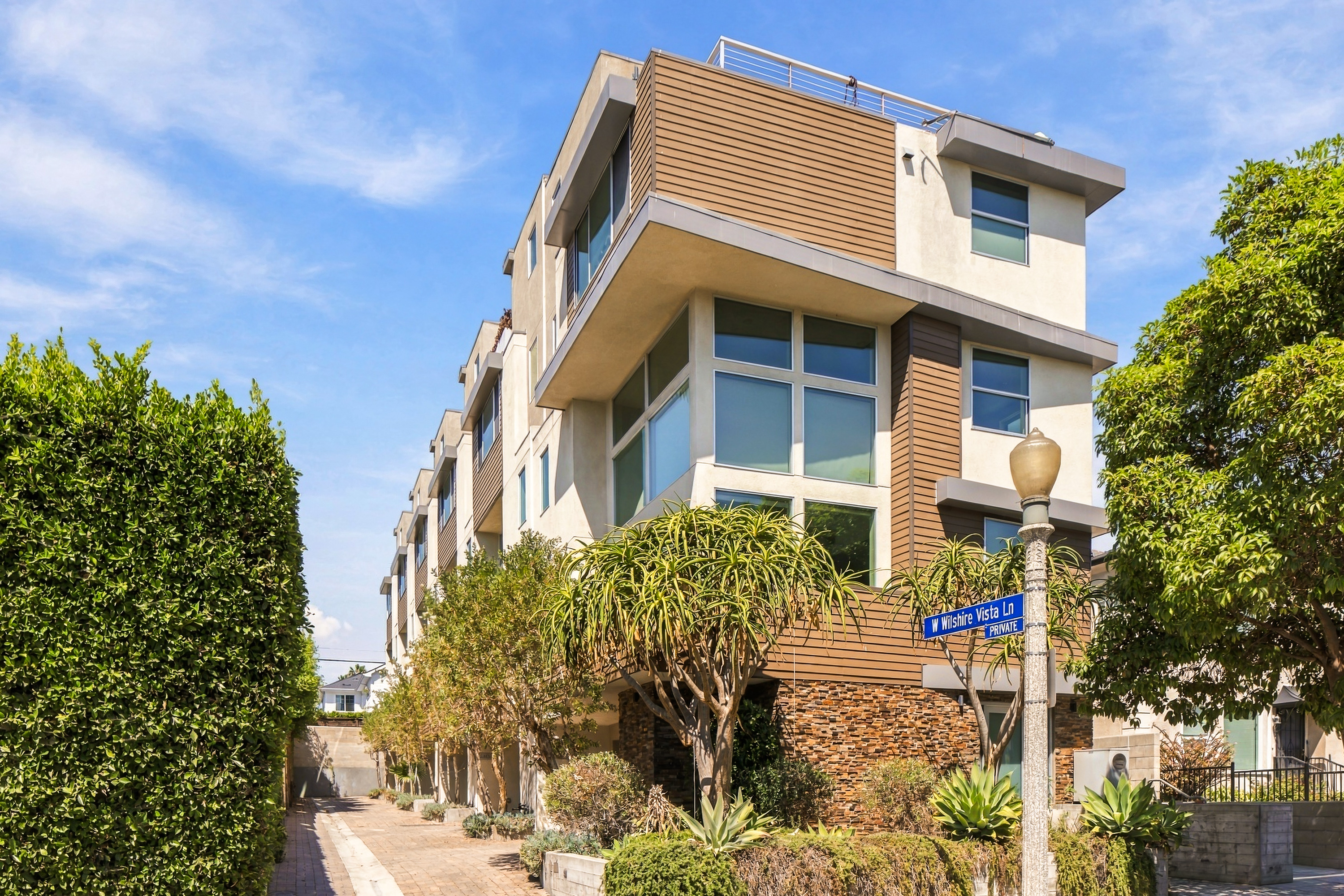  5411 West Wilshire Vista Lane, Los Angeles, CA 90019 - 物件實景