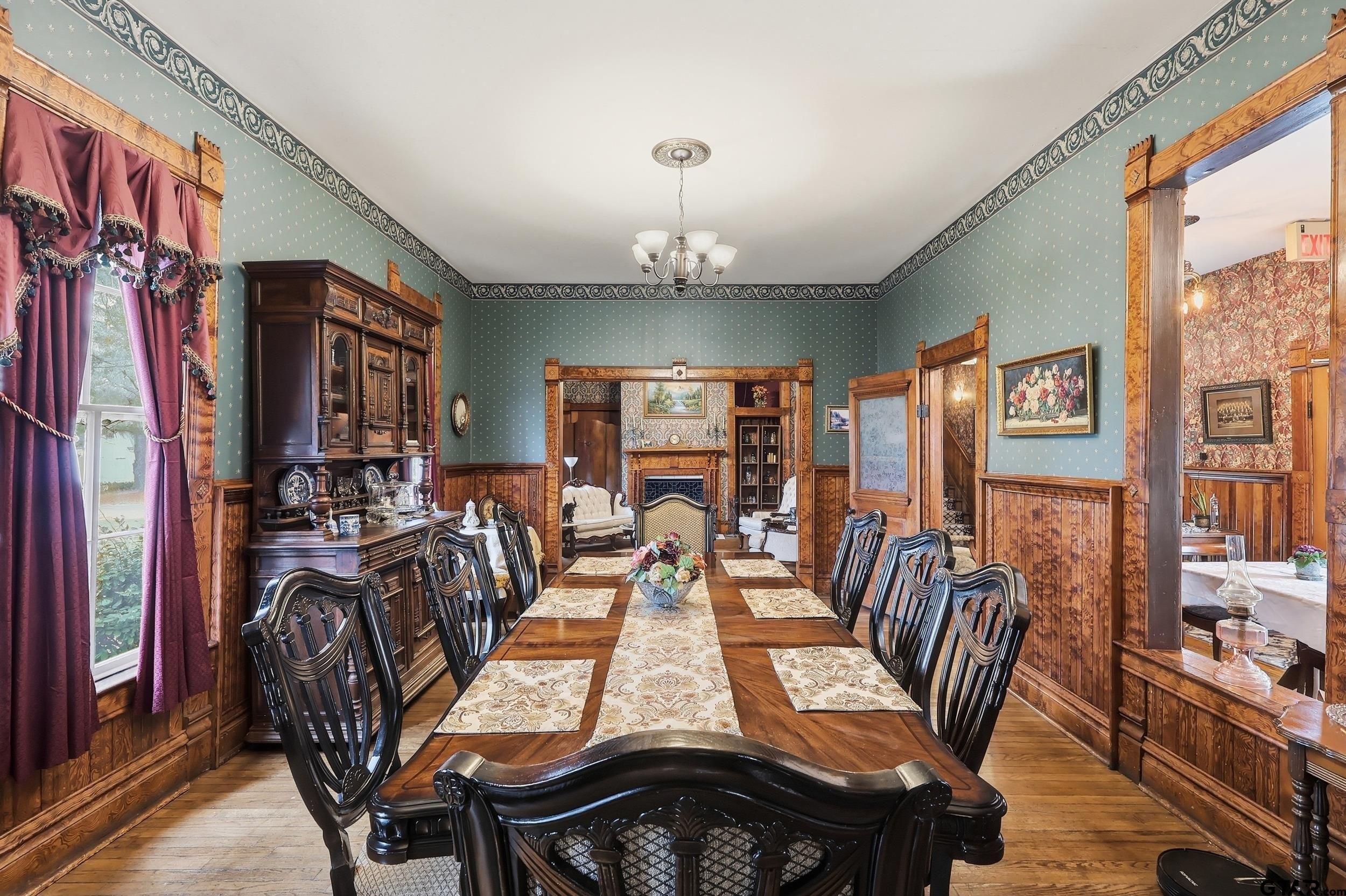 Pittsburg, Texas, 75686, United States, 6 Bedrooms Bedrooms, ,8 BathroomsBathrooms,Residential,For Sale,2005846