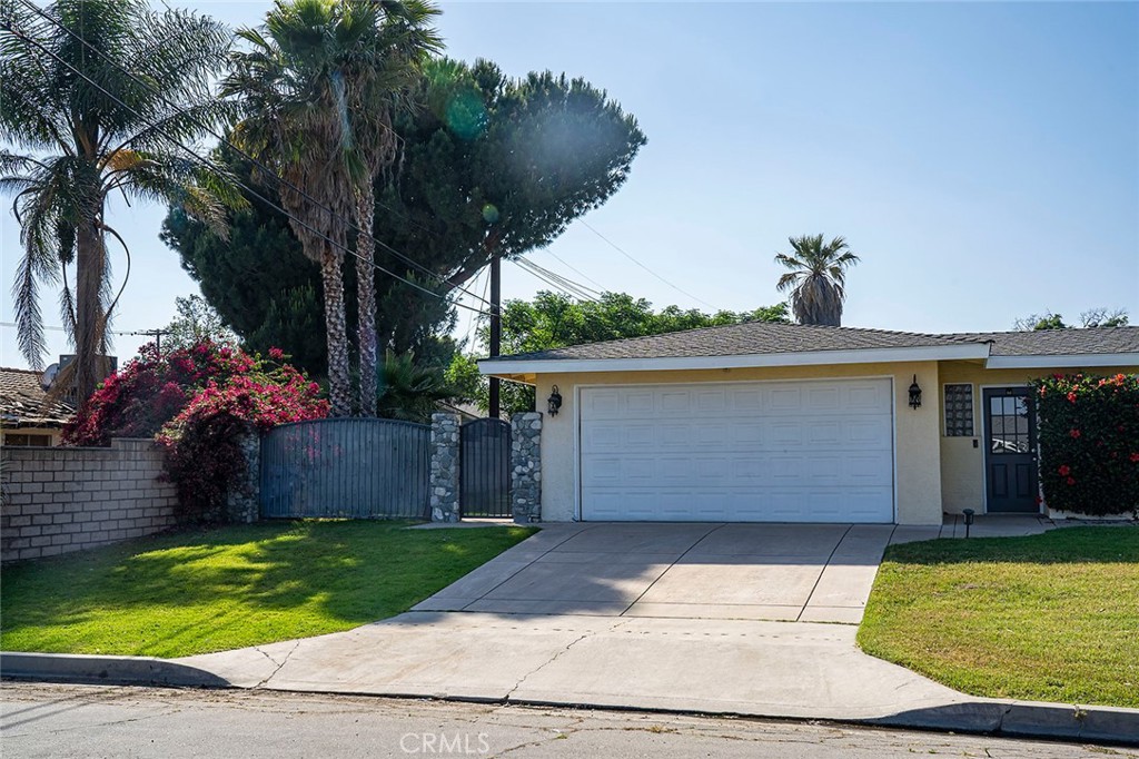 Rialto, California, 92377, United States, 4 Bedrooms Bedrooms, ,2 BathroomsBathrooms,Residential,For Sale,1899973