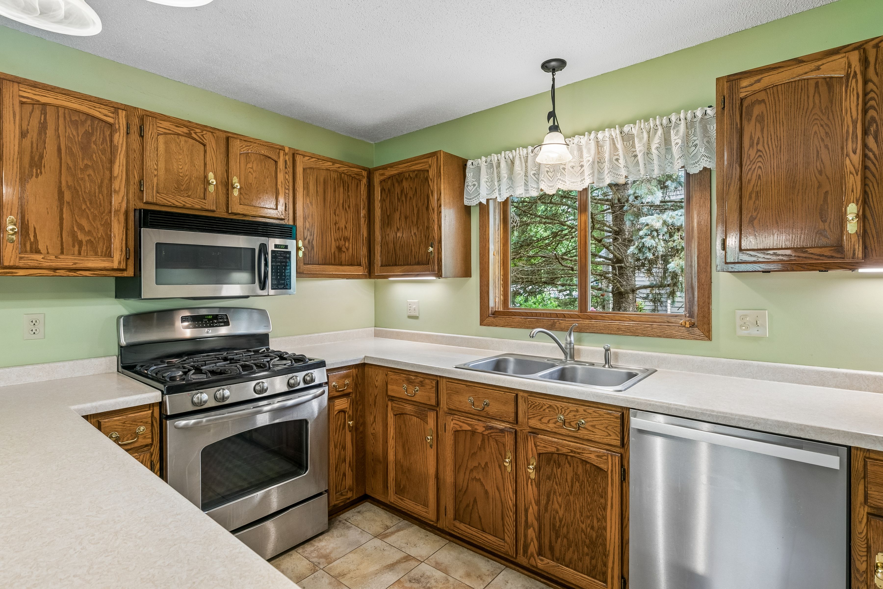  Thoughtfully Updated Living Surrounded by Nature and Convenience - 物件實景