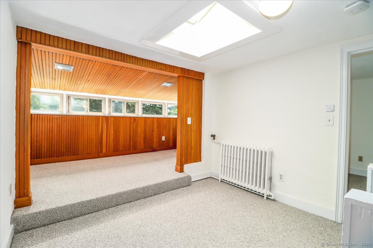 North Haven, Connecticut, 06473, United States, 4 Bedrooms Bedrooms, ,3 BathroomsBathrooms,Residential,For Sale,1940300