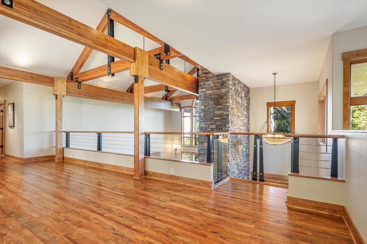 Clancy, Montana, 59634, United States, 6 Bedrooms Bedrooms, ,5 BathroomsBathrooms,Residential,For Sale,1873825