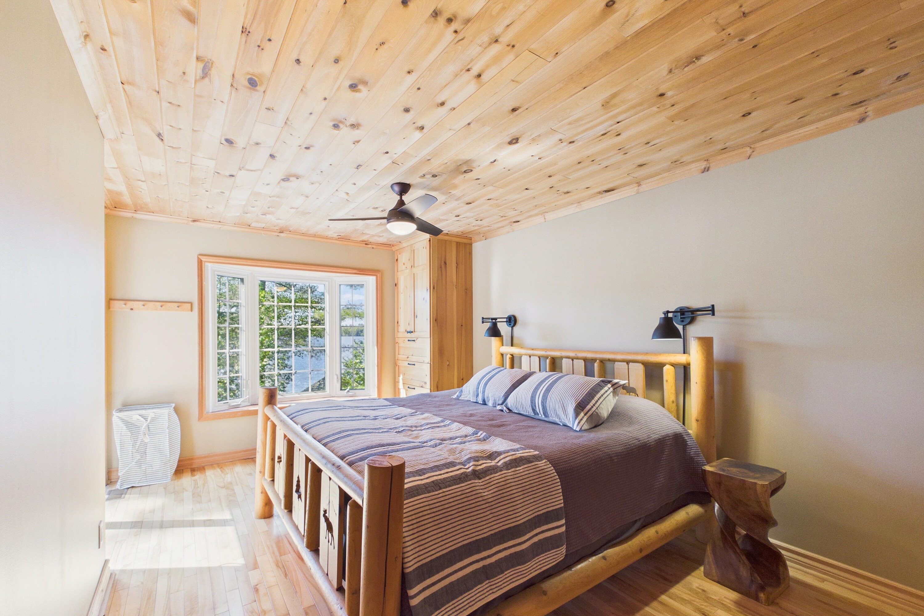  Clear Lake Waterfront Retreat - 物件實景