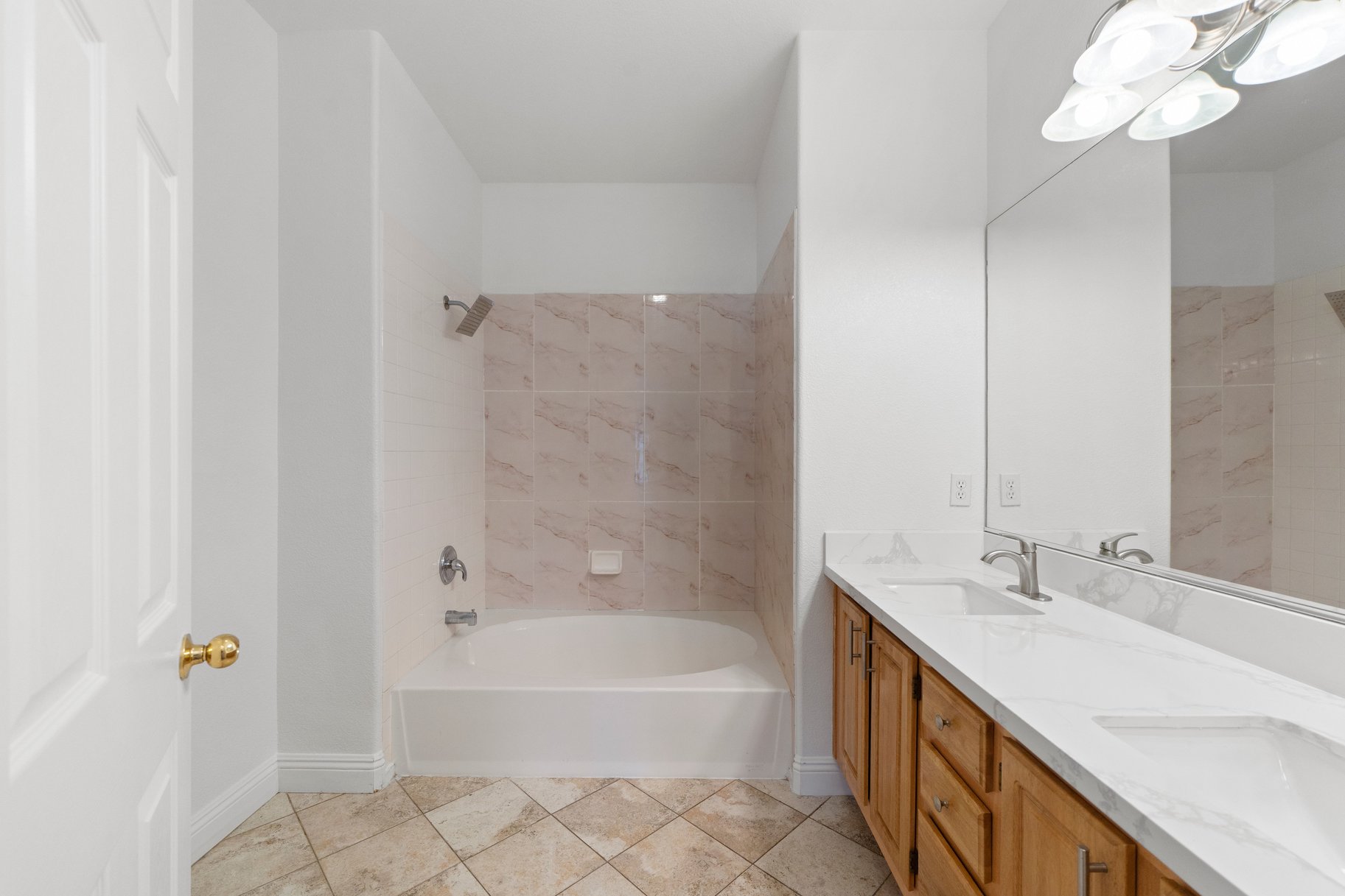  New to Market - 物件實景