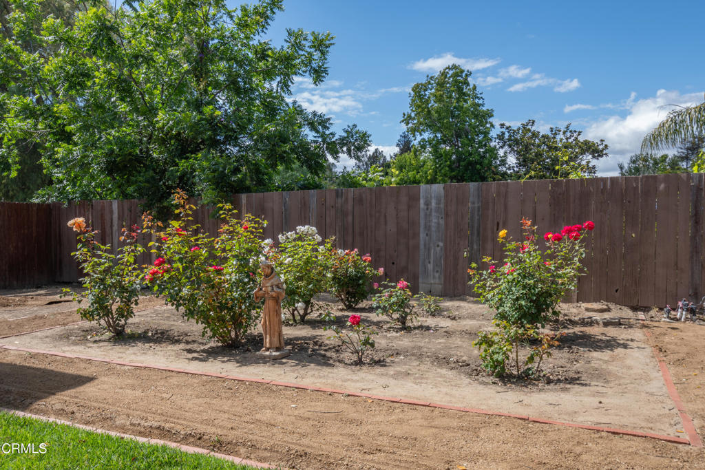 Somis, California, 93066, United States, 7 Bedrooms Bedrooms, ,1 BathroomBathrooms,Residential,For Sale,2049241