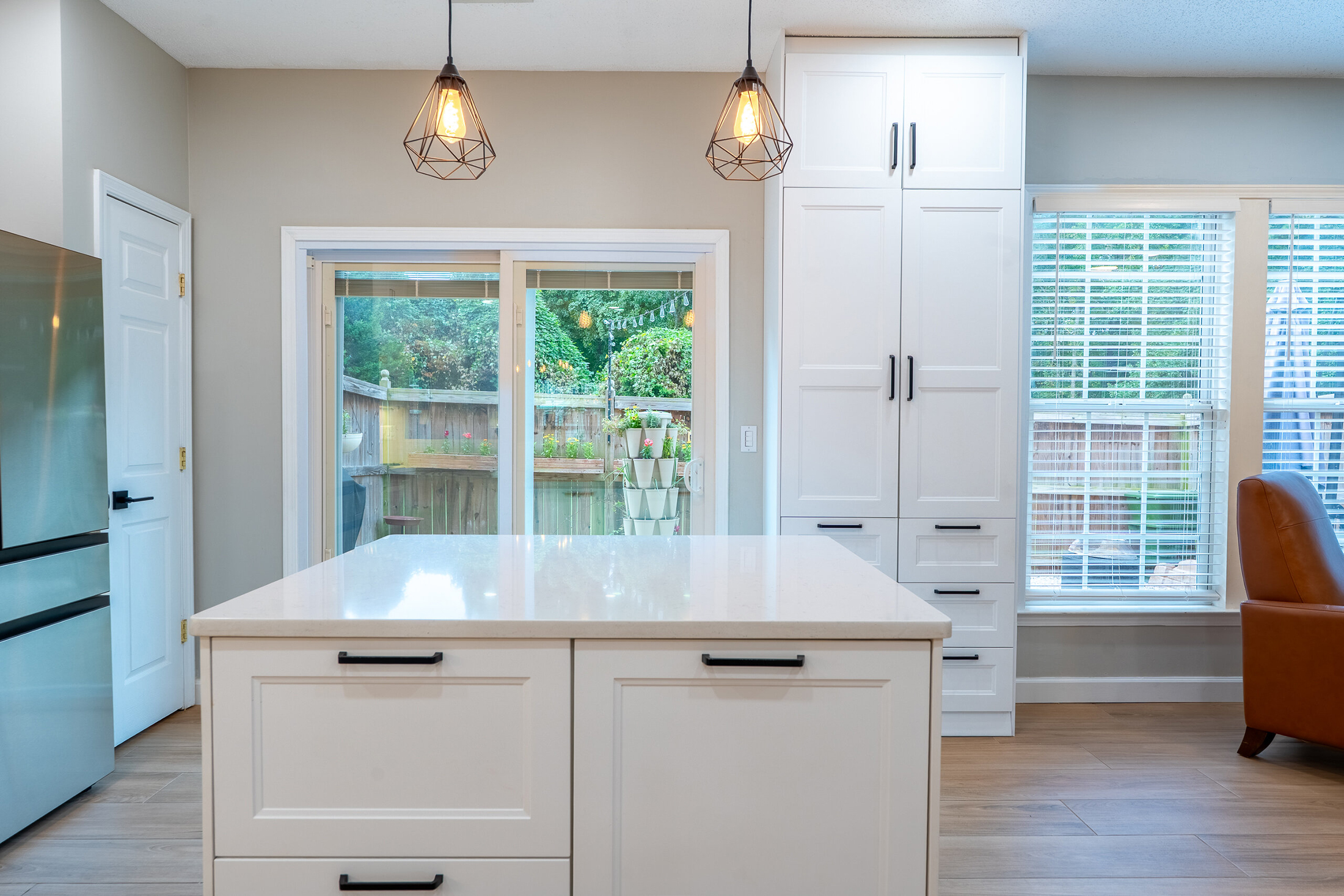  Beautifully Updated Townhome in Desirable Windward/Deerfield Area of Alpharetta - 物件實景