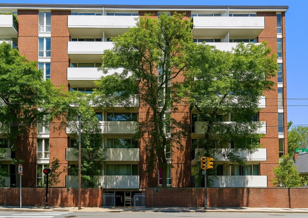 Cambridge, Massachusetts, 02138, United States, 1 Bedroom Bedrooms, ,1 BathroomBathrooms,Residential,For Sale,1940724