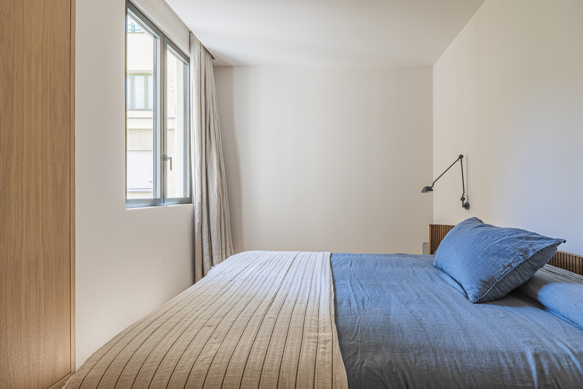  Modernist flat in Eixample with premium finishes in the Quadrat d