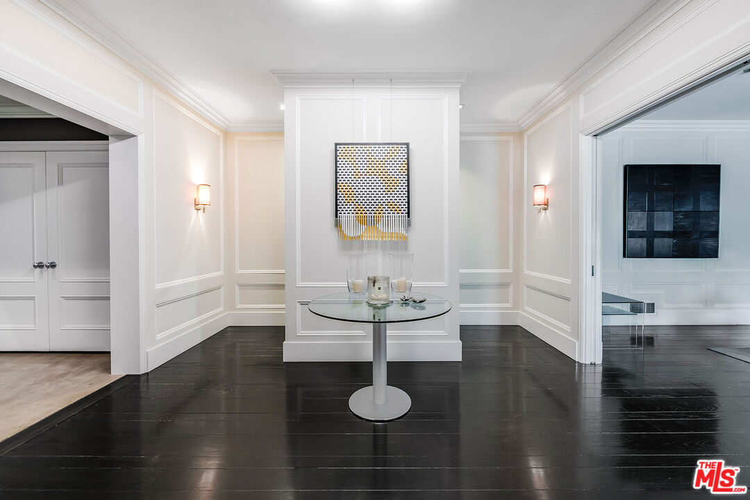 Los Angeles, California, 90077, United States, 5 Bedrooms Bedrooms, ,7 BathroomsBathrooms,Residential,For Sale,1827640