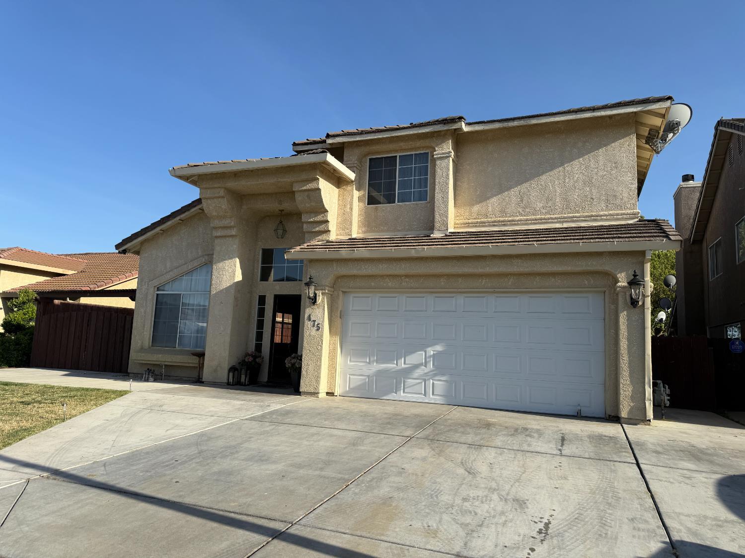 Los Banos, California, 93635, United States, 4 Bedrooms Bedrooms, ,3 BathroomsBathrooms,Residential,For Sale,1921420