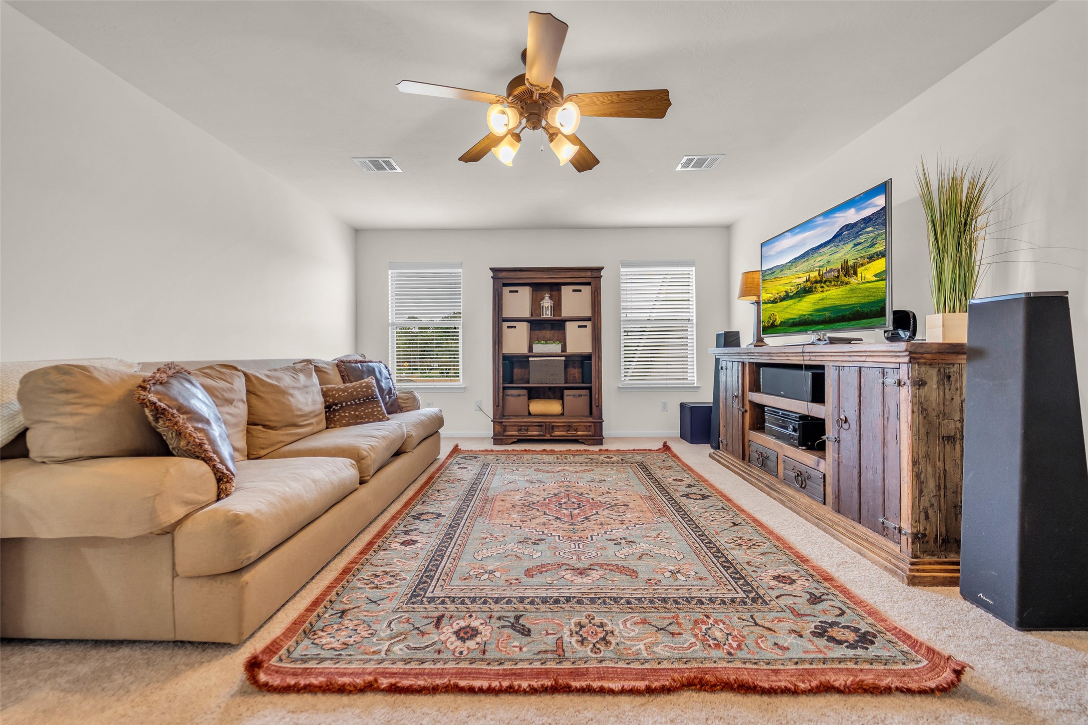 Katy, Texas, 77494, United States, 5 Bedrooms Bedrooms, ,4 BathroomsBathrooms,Residential,For Sale,1971356