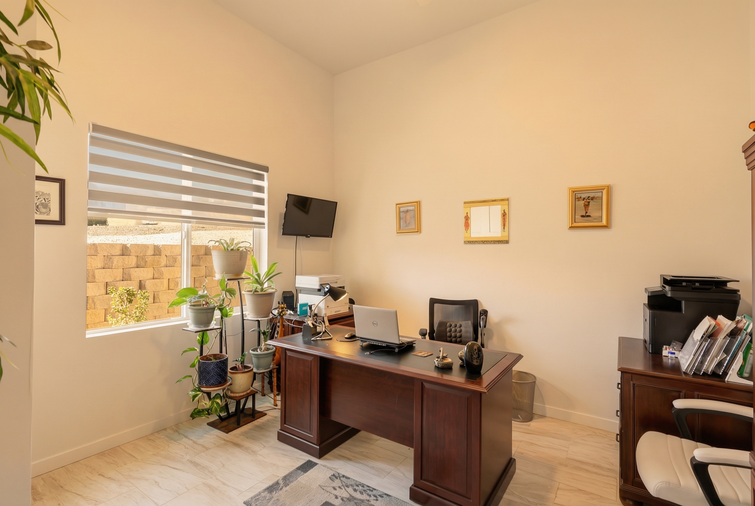 Los Lunas, New Mexico, 87031, United States, 4 Bedrooms Bedrooms, ,3 BathroomsBathrooms,Residential,For Sale,2005206