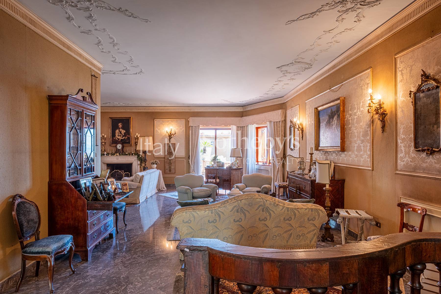  Impressive villa in the prestigious via Giovenale - 物件實景