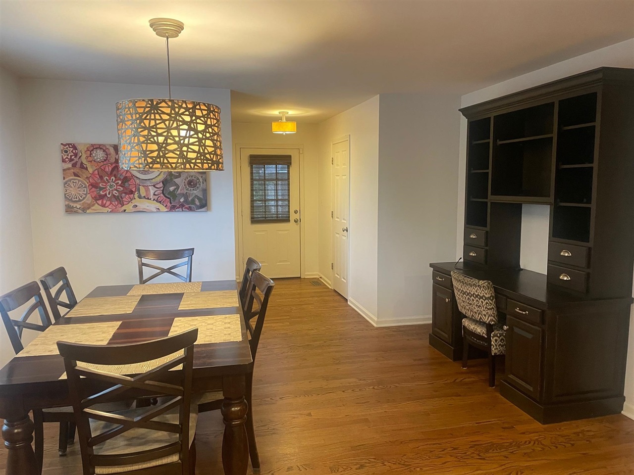 Bowling Green, Kentucky, 42104, United States, 4 Bedrooms Bedrooms, ,5 BathroomsBathrooms,Residential,For Sale,1971353