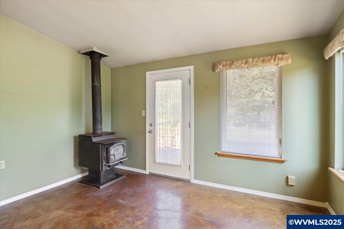 Lebanon, Oregon, 97355, United States, 3 Bedrooms Bedrooms, ,2 BathroomsBathrooms,Residential,For Sale,1991965