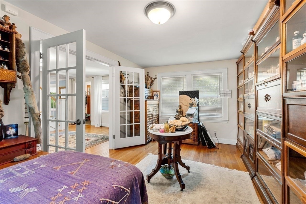 Marblehead, Massachusetts, 01945, United States, 4 Bedrooms Bedrooms, ,3 BathroomsBathrooms,Residential,For Sale,1903628