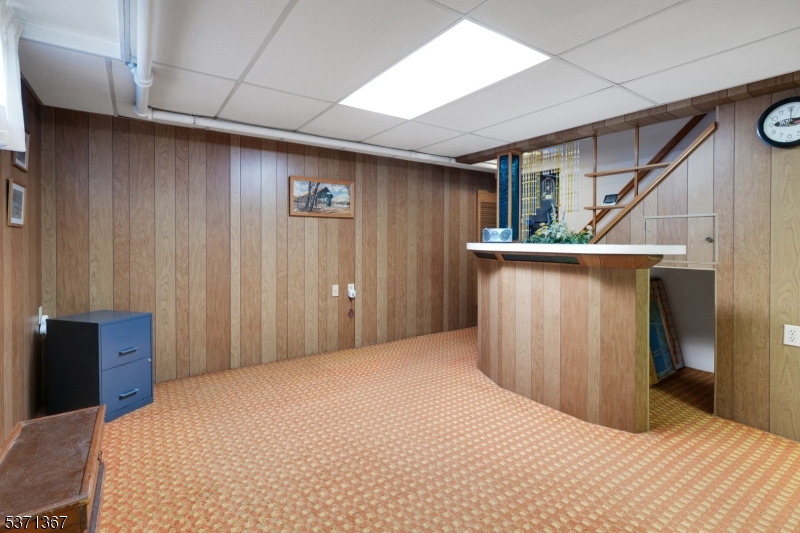 Boonton Twp., New Jersey, 07005, United States, 4 Bedrooms Bedrooms, ,1 BathroomBathrooms,Residential,For Sale,1989252