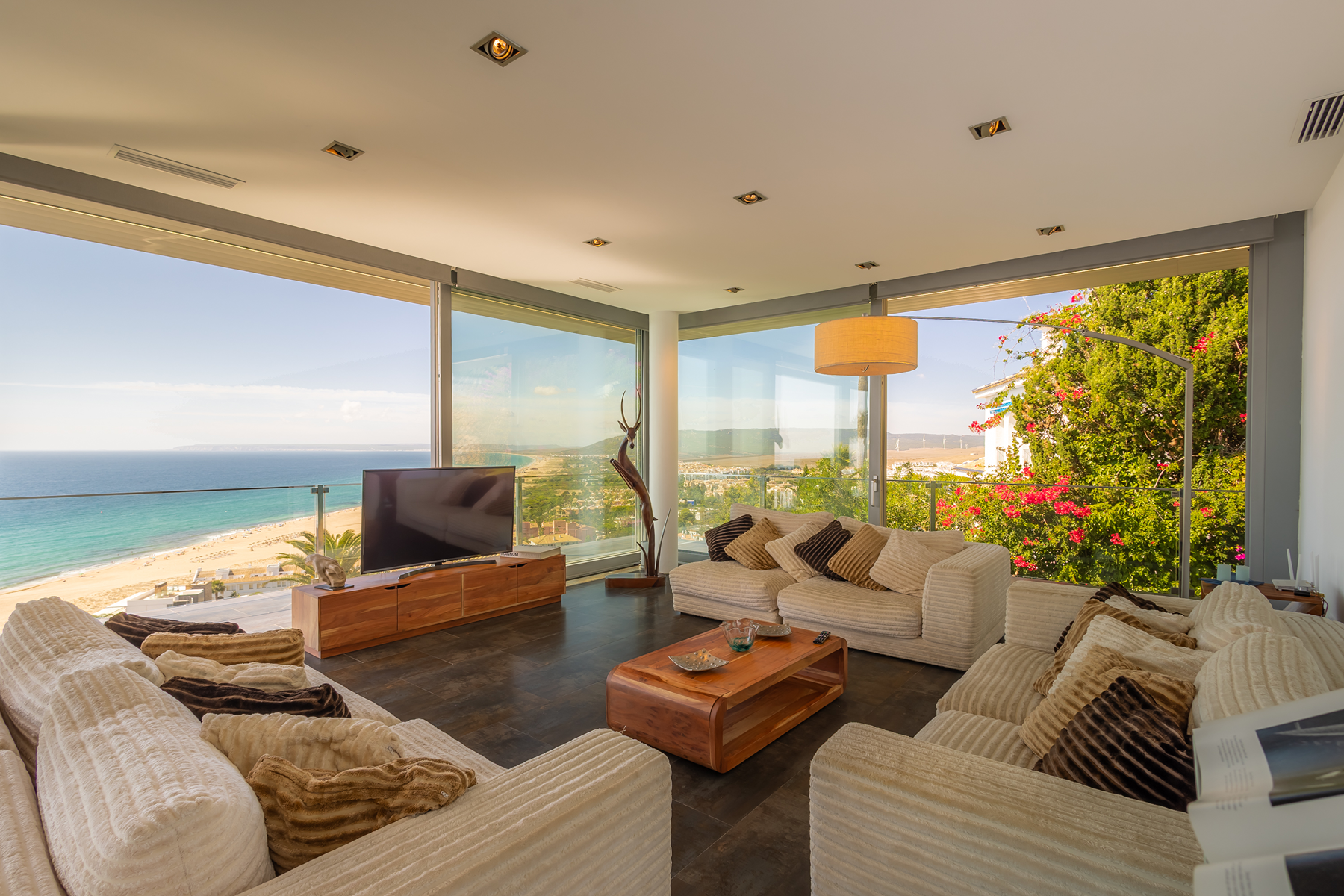  Contemporary beachfront residence in Atlanterra - 物件實景