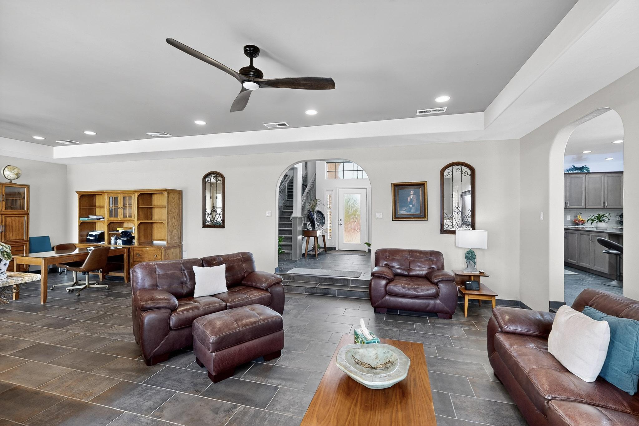 Albuquerque, New Mexico, 87122, United States, 4 Bedrooms Bedrooms, ,3 BathroomsBathrooms,Residential,For Sale,1914202