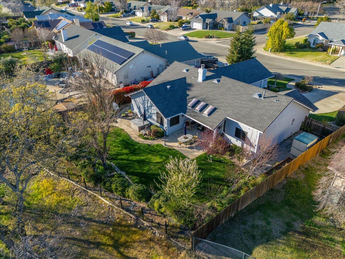 Redding, California, 96001, United States, 3 Bedrooms Bedrooms, ,2 BathroomsBathrooms,Residential,For Sale,1949690
