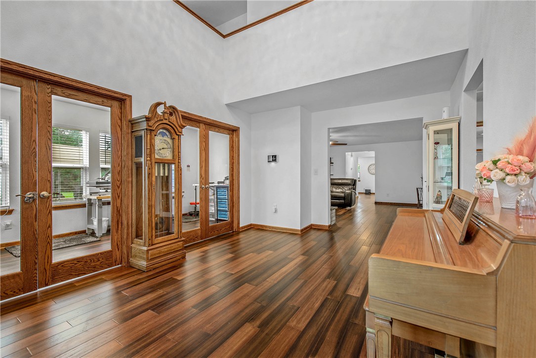 College Station, Texas, 77845, United States, 5 Bedrooms Bedrooms, ,4 BathroomsBathrooms,Residential,For Sale,1983993