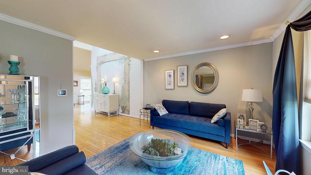 Marlton, New Jersey, 08053, United States, 3 Bedrooms Bedrooms, ,3 BathroomsBathrooms,Residential,For Sale,1942946