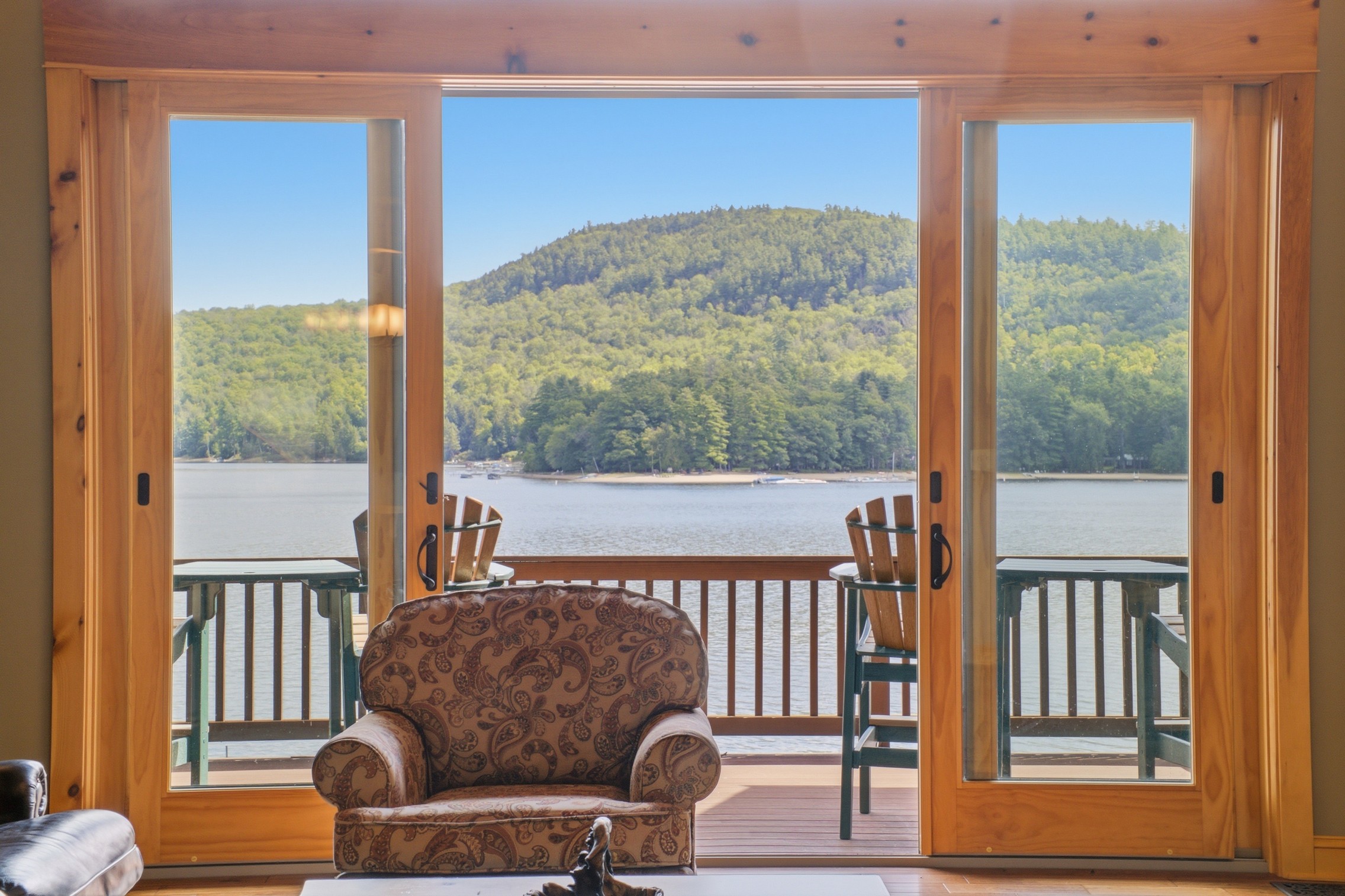  64 Pointe Drive, Schroon Lake, NY, 12870 - 物件實景