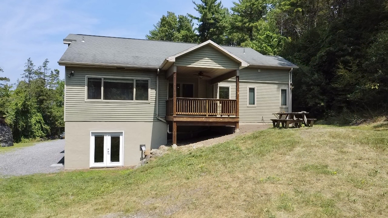 Catskill, New York, 12414, United States, 3 Bedrooms Bedrooms, ,3 BathroomsBathrooms,Residential,For Sale,1900637