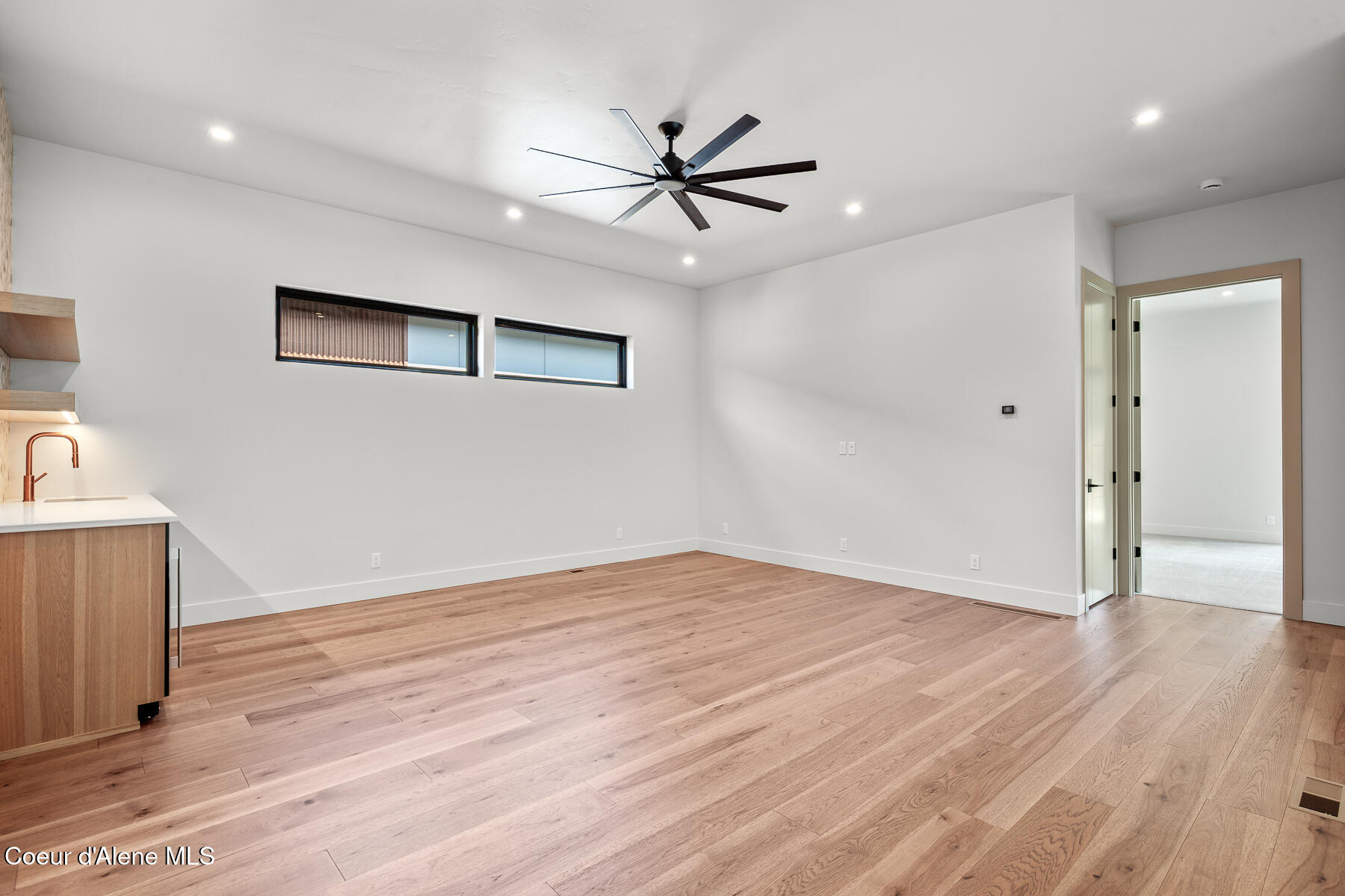 Coeur d'Alene, Idaho, 83814, United States, 3 Bedrooms Bedrooms, ,4 BathroomsBathrooms,Residential,For Sale,1823259