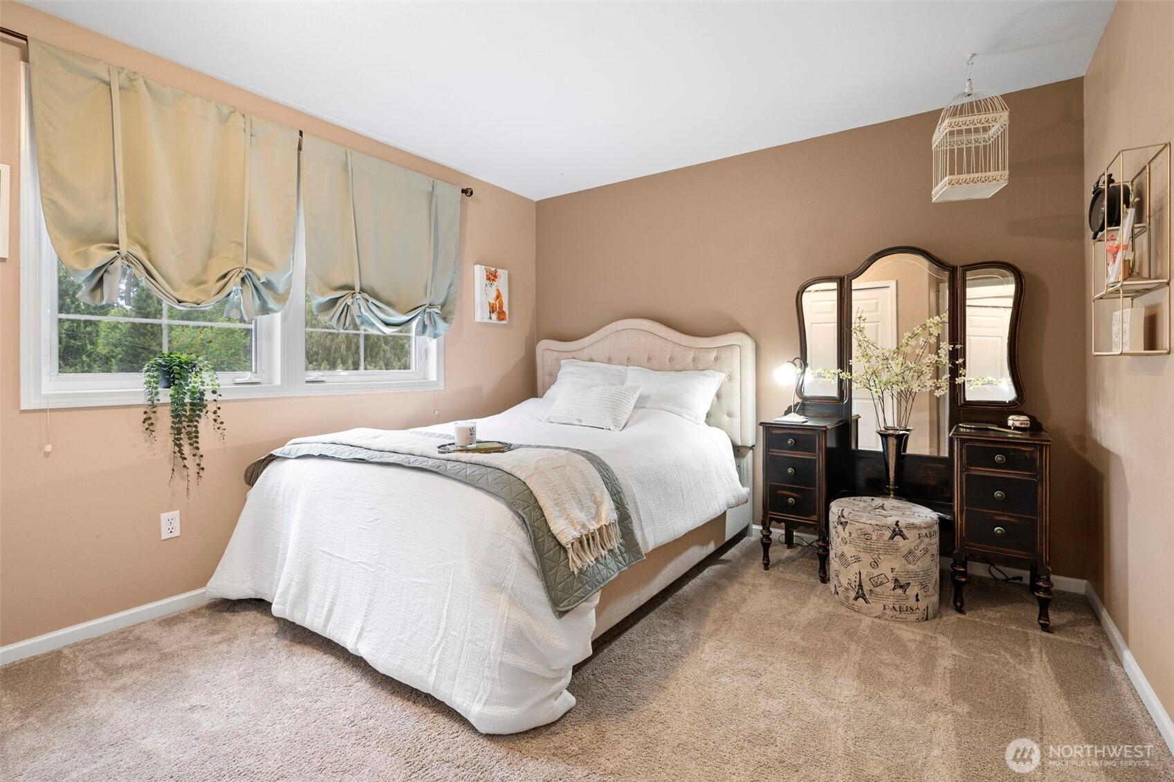 AUBURN, Washington, 98002, United States, 4 Bedrooms Bedrooms, ,3 BathroomsBathrooms,Residential,For Sale,1875288