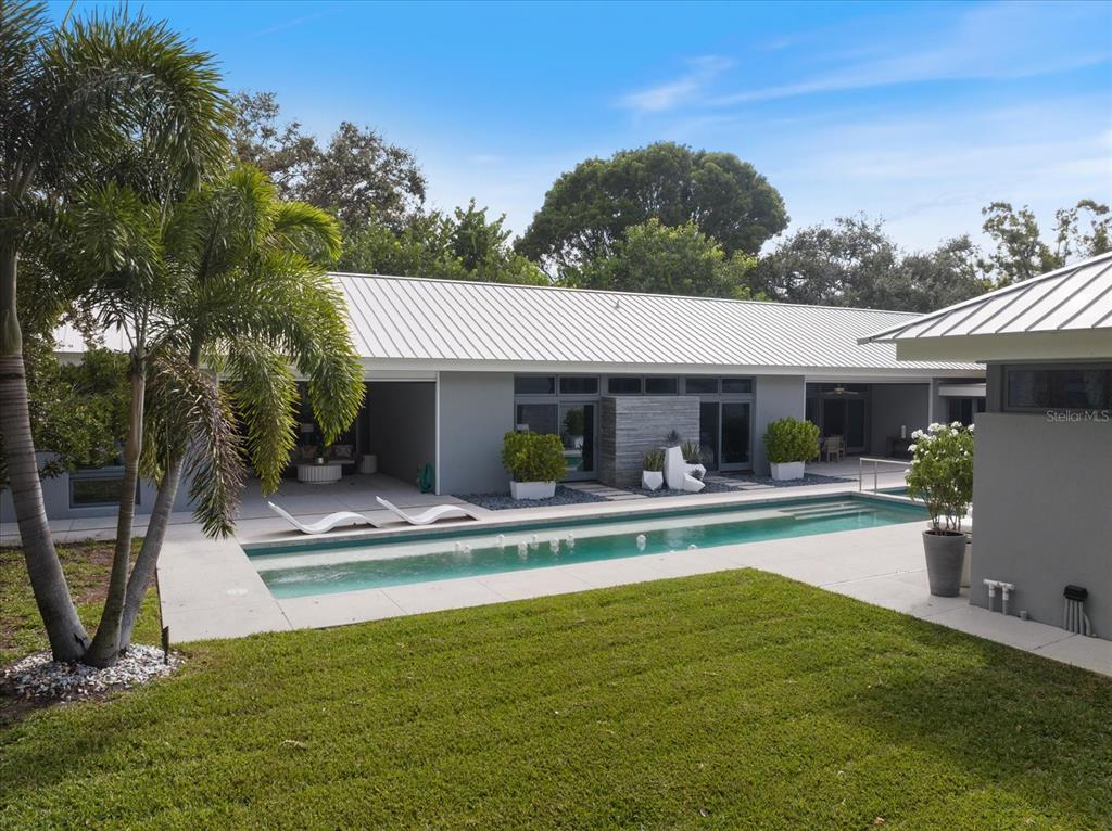 Sarasota, Florida, 34239, United States, 4 Bedrooms Bedrooms, ,5 BathroomsBathrooms,Residential,For Sale,1988202