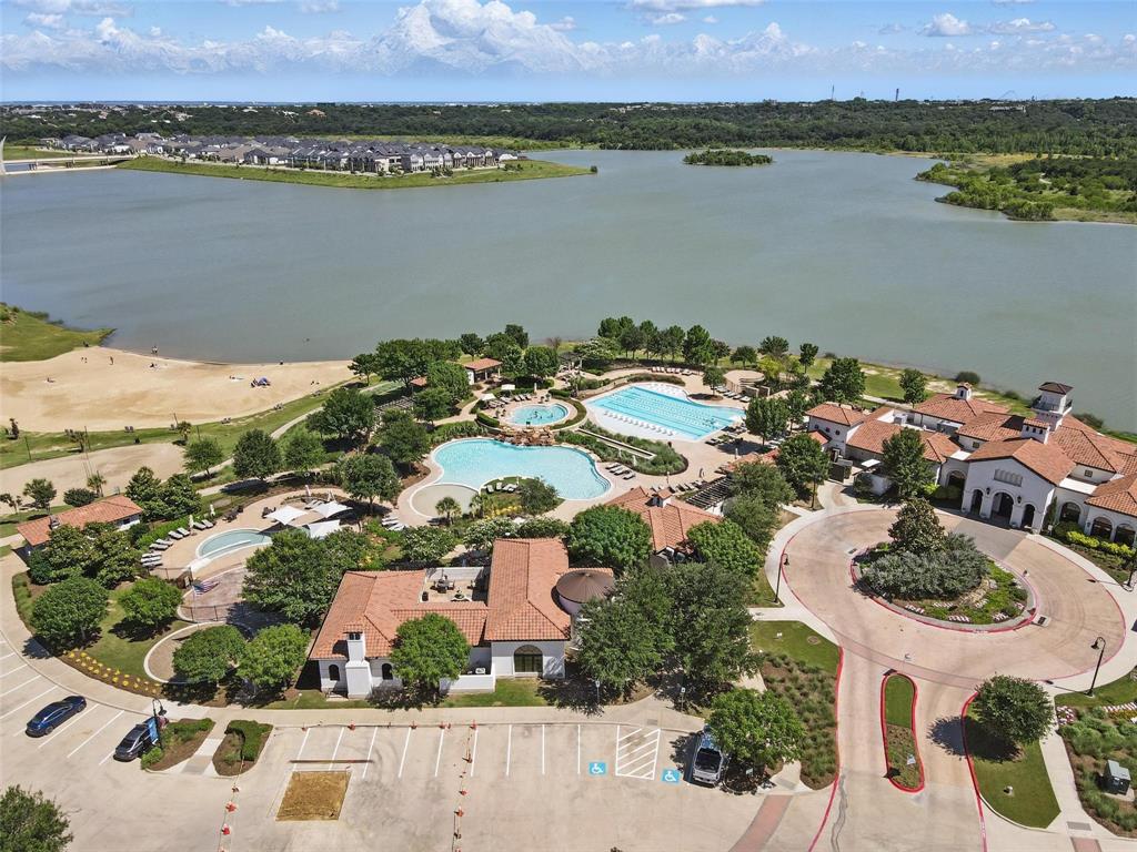 Arlington, Texas, 76005, United States, 4 Bedrooms Bedrooms, ,4 BathroomsBathrooms,Residential,For Sale,1963930