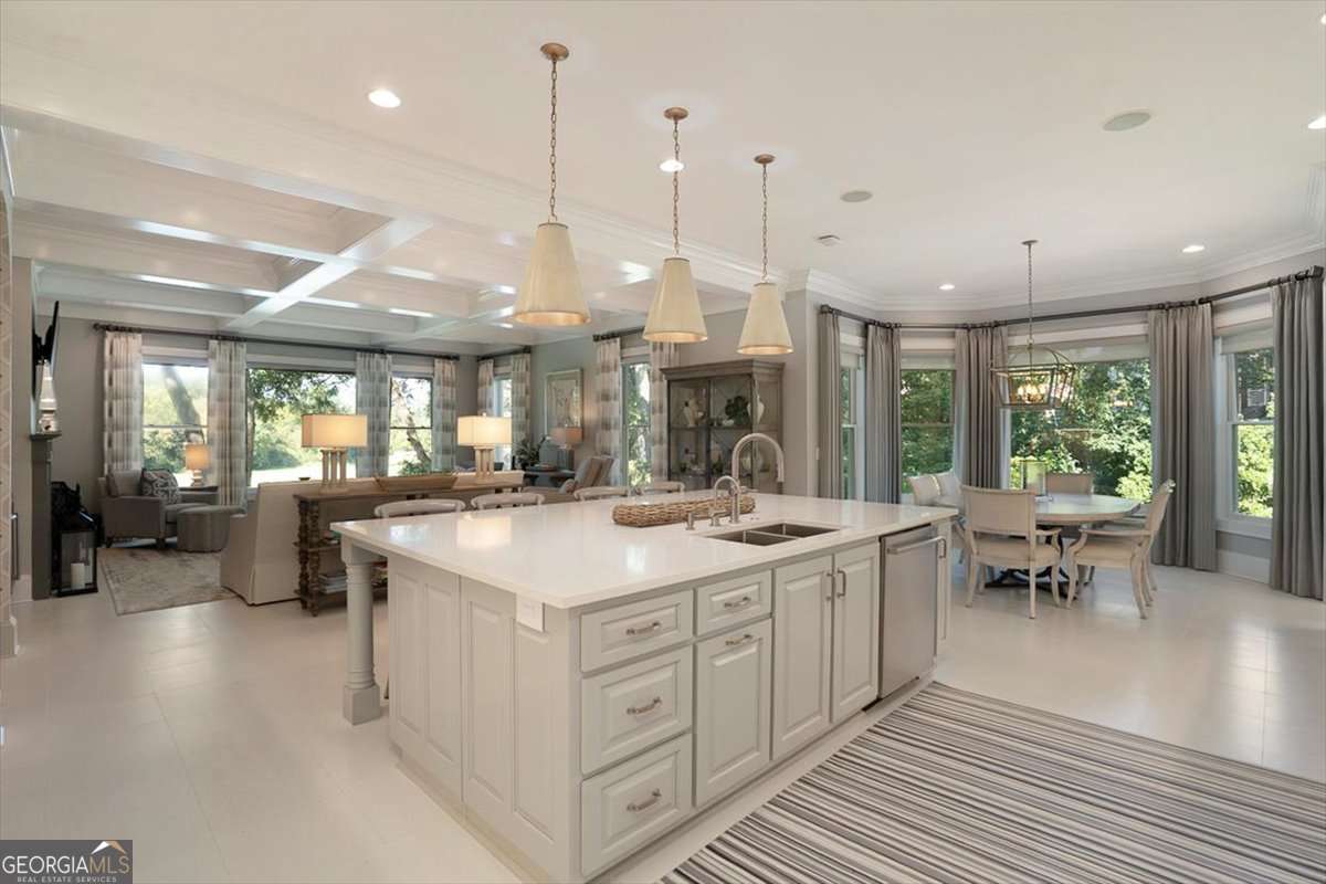 Statham, Georgia, 30666, United States, 6 Bedrooms Bedrooms, ,7 BathroomsBathrooms,Residential,For Sale,1991393