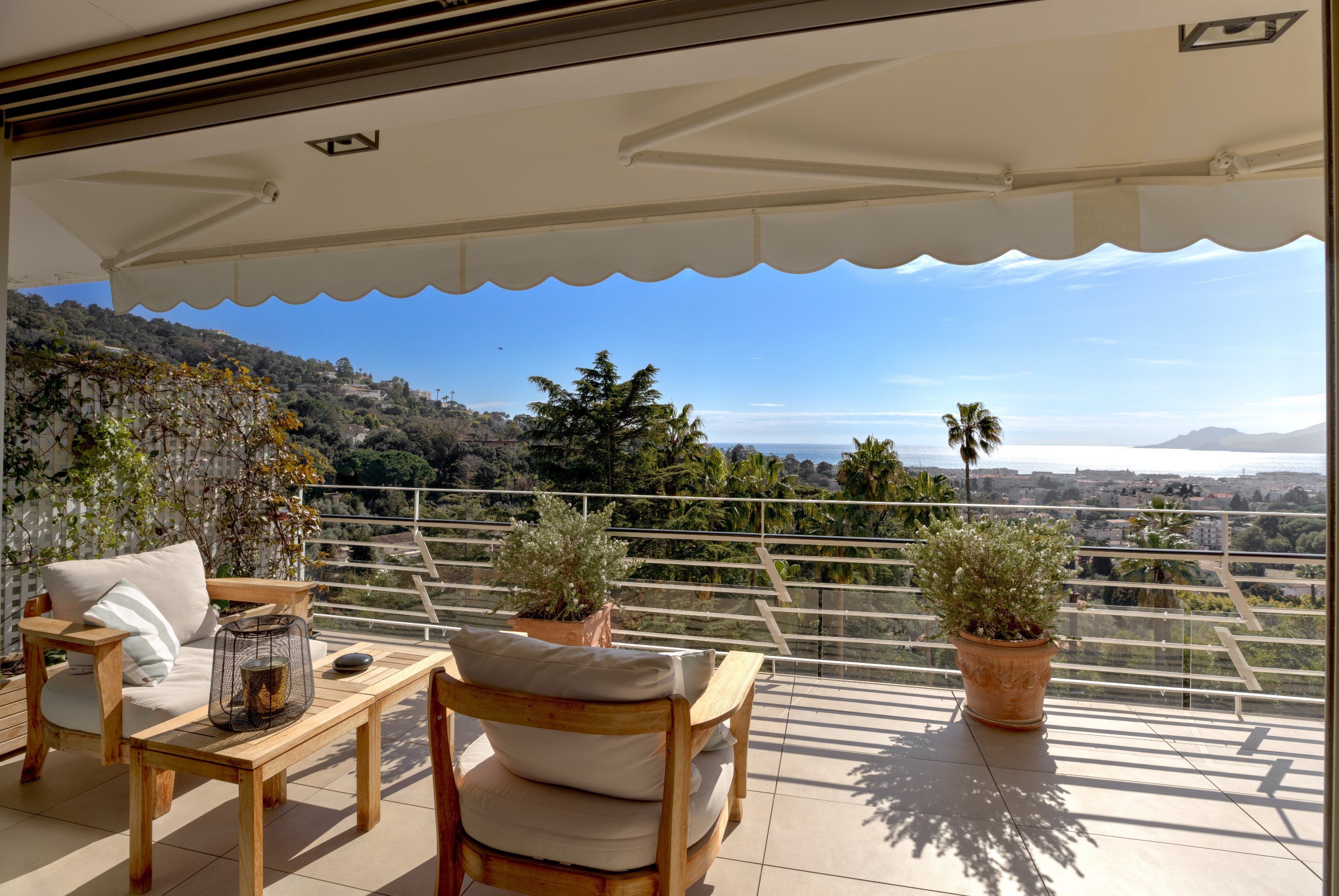  Luxury apartment with panoramic sea views in Cannes Californie - 物件實景