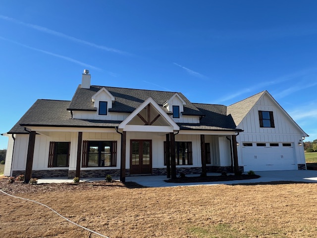 Carrollton, Georgia, 30116, United States, 4 Bedrooms Bedrooms, ,4 BathroomsBathrooms,Residential,For Sale,1921166
