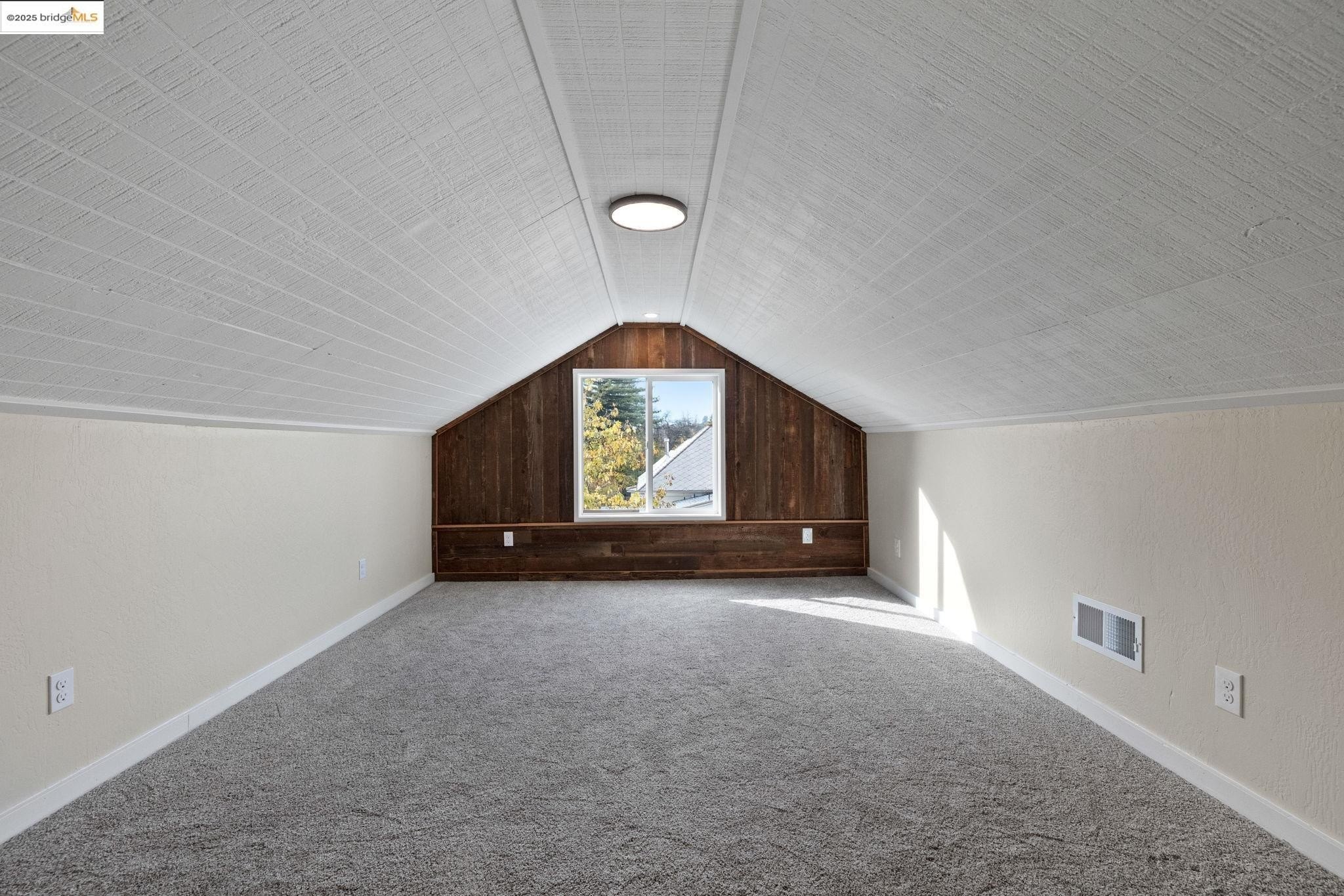 Tuolumne, California, 95379, United States, 4 Bedrooms Bedrooms, ,2 BathroomsBathrooms,Residential,For Sale,1996386