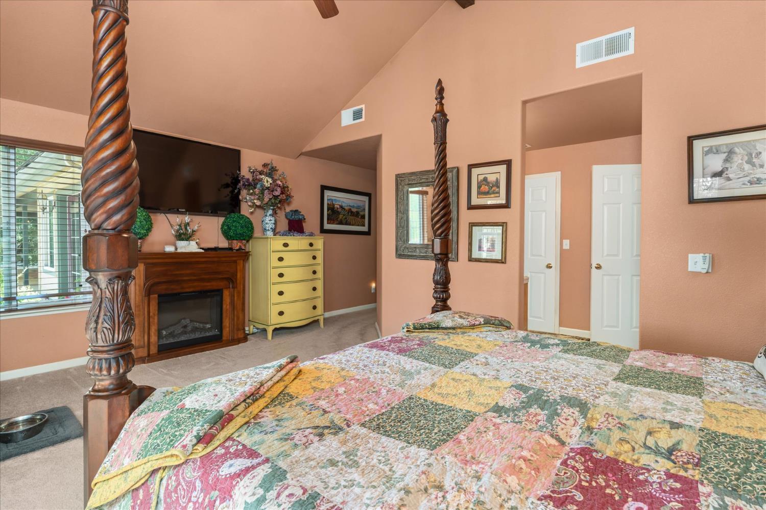 Coarsegold, California, 93614, United States, 4 Bedrooms Bedrooms, ,3 BathroomsBathrooms,Residential,For Sale,1993908