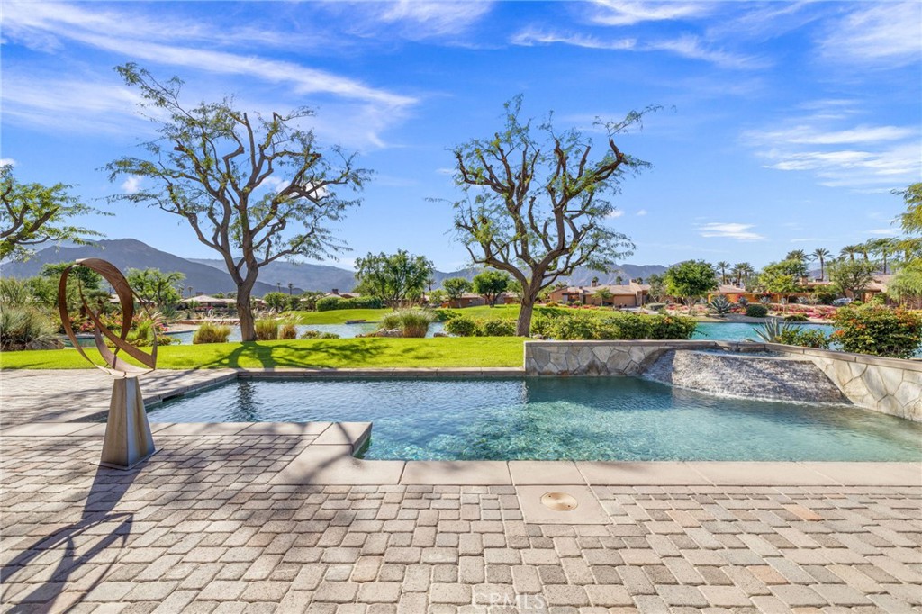 La Quinta, California, 92253, United States, 3 Bedrooms Bedrooms, ,3 BathroomsBathrooms,Residential,For Sale,1991413